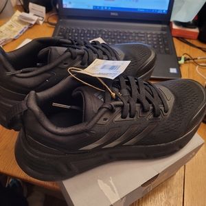 Ladies Adidas Sneakers